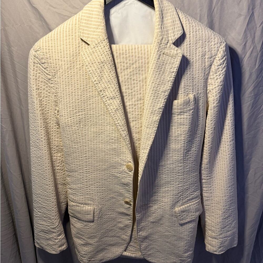 Theory Cream& white Suit-jacket & pants Coat with Seersucker Texture